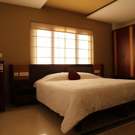 Hazmi Inn Perintalmanna Экстерьер фото